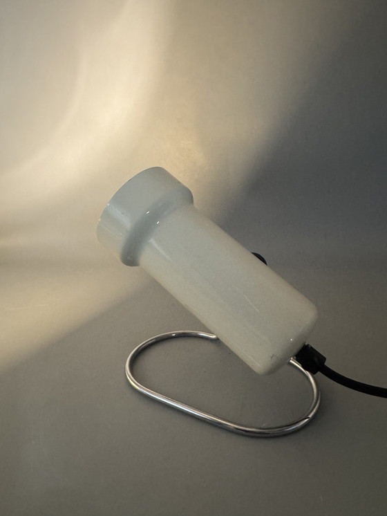 Image 1 of Projecteur vintage crème avec base chromée