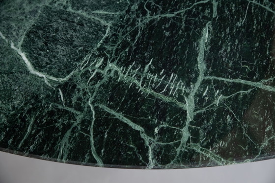 Originele ronde Knoll Tulip eettafel (152cm) in Alpi Verde glanzend in NIEUWSTAAT!! Eero Saarinen – Marble (photo 12 of 15)
