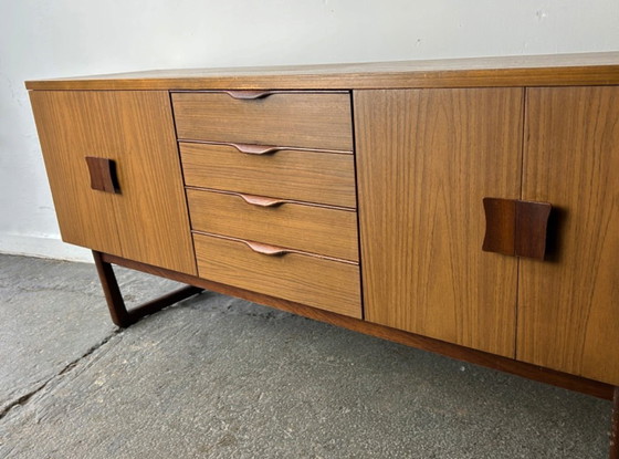Image 1 of Credenza in laminato stile Mid-Century degli anni '60 di Europa Furniture