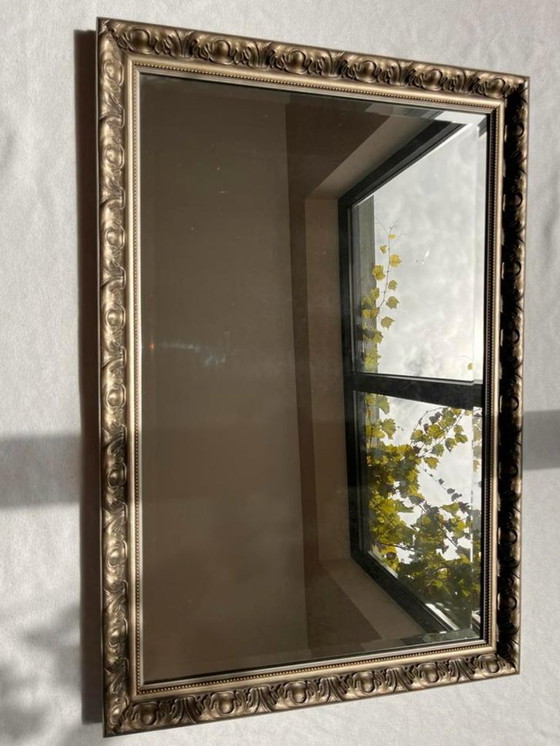 Image 1 of Facetgeslepen spiegel met zilverkleurige rand