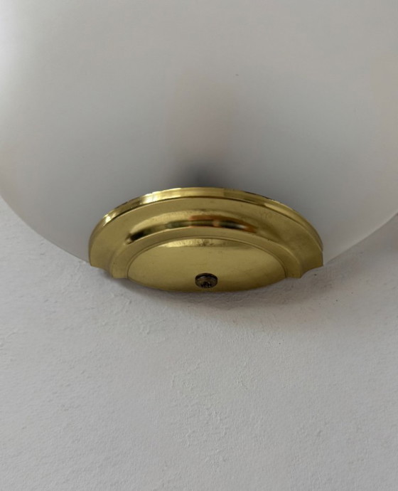 Image 1 of Coppia di applique vintage, vetro smerigliato e ottone, Francia, 1970