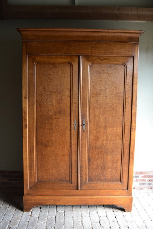 Grande ed elegante mobiletto in rovere antico Luigi Filippo.