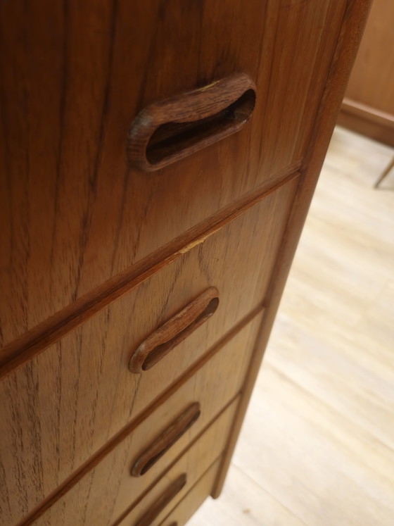 Image 1 of Cassettiera vintage danese a 6 cassetti, mobiletto con cassetti, mobiletto in teak, impiallacciatura in teak.