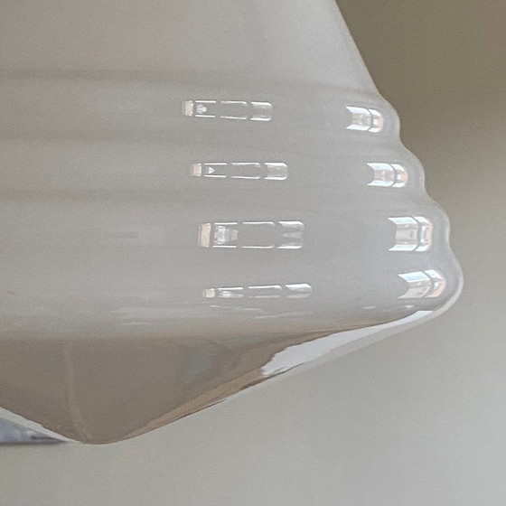 Image 1 of Grote Art Deco hanglamp van Philips in wit opaalglas.