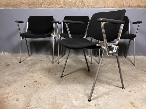 Image 1 of Giancarlo Piretti Castelli DSC 106 Stoelen met Armleuning