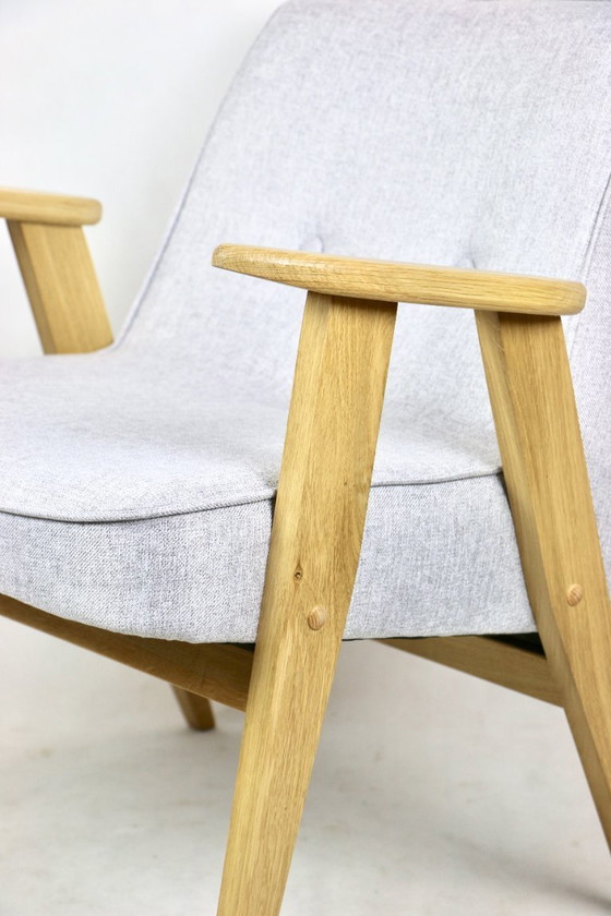 Image 1 of Beige & Grauer Modell 366 Sessel von Józef Chierowski, 1970er