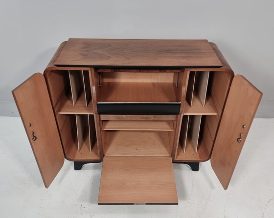Image 1 of Art Deco barkast van Jindrich Halabala voor Up Závody, jaren 1940, jaren 1950.