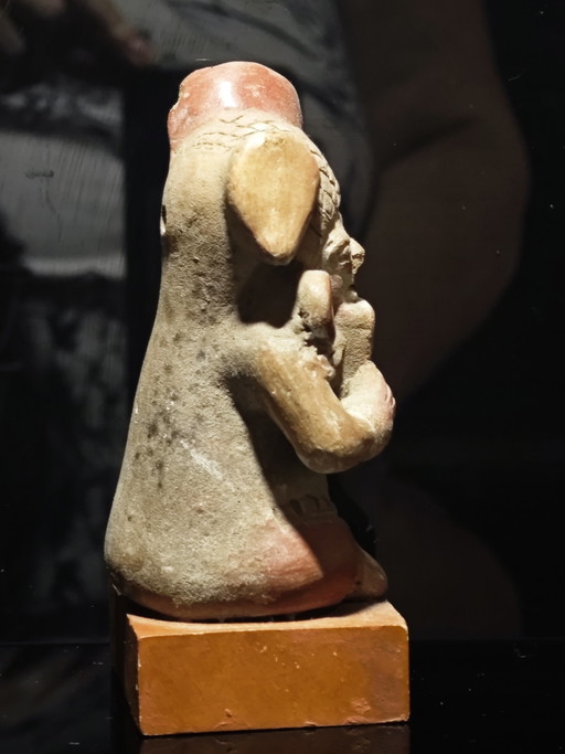 Estatuilla precolombina – beeldhouwkunst, Ceramic (photo 2 of 15)