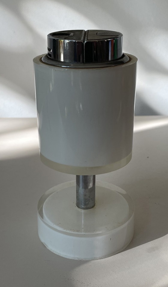 Sarome - Briquet de table Space Age vintage blanc – Accessoires de table, Plexiglas (photo 2 of 5)
