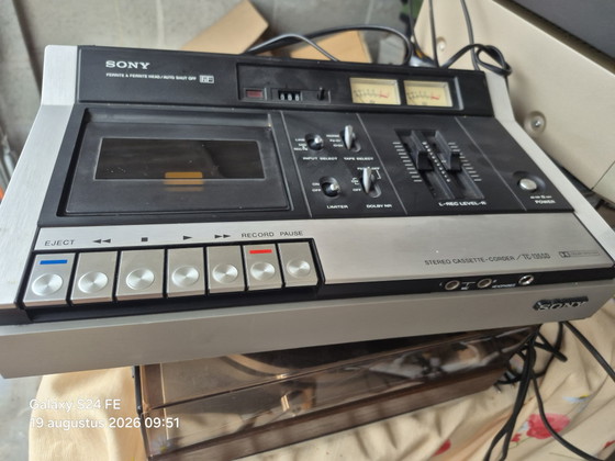 Sony Cassette Deck – Cadeaus, Metal, Plastic (photo 3 of 6)