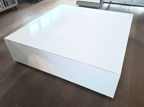 Image 1 of Unique white design table 120x120