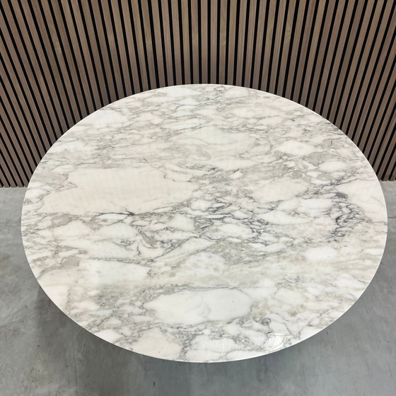Image 1 of Knoll Saarinen Table tulipe haute - 137 cm - arebescato