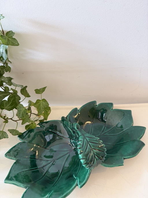 Plato para servir de color verde esmeralda de mediados de siglo – decoratieve objecten, Ceramic (photo 2 of 6)