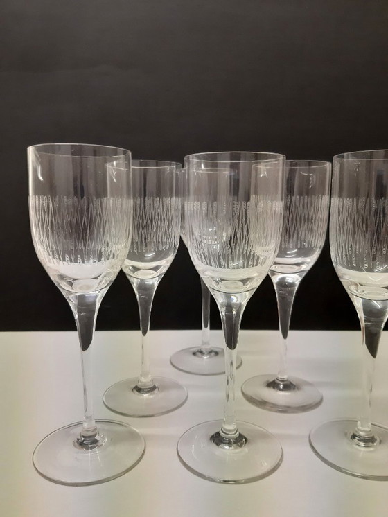Image 1 of 6 bicchieri di cristallo con decoro inciso / Boemia