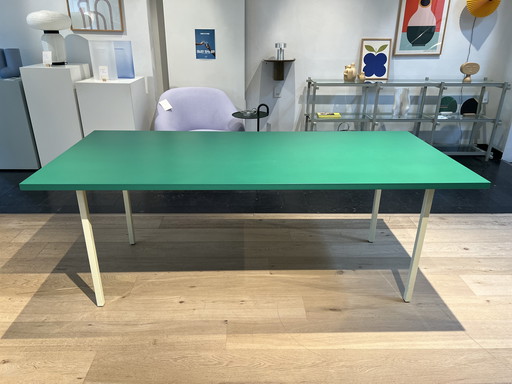 HAY - Two Colour Table