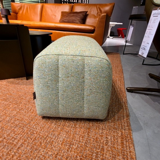 Image 1 of Sillón Label Hidde Soft con puf Cocoon