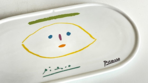 Image 1 of Serveerschaal/bord gesigneerd door Picasso