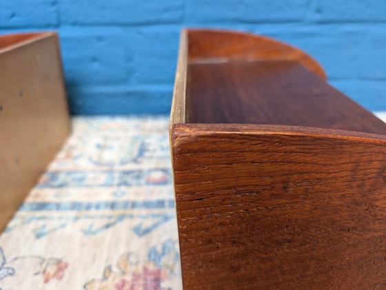 Image 1 of 2 comodini vintage sospesi, danesi, anni '60