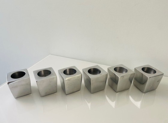 Image 1 of Ensemble de 6 porte-bougies chauffe-plat géométriques en acier inoxydable – motif cubiste