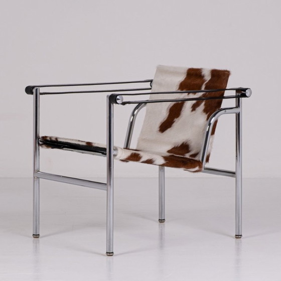 Image 1 of Cassina - Charlotte Perriand, Le Corbusier, Pierre Jeanneret - Poltrona - LC1