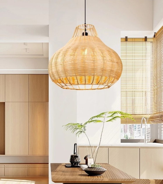 Image 1 of Lámpara de resina epoxi Tres Dragones y Castillo – LED Madera Resina Fantasía D