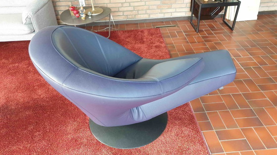 Image 1 of Leolux Parabolica fauteuil