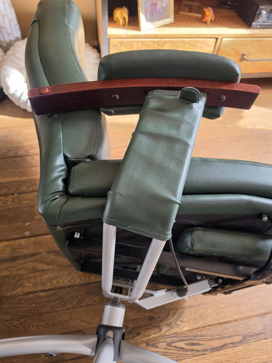 Sillón relax Mōbel Team Suecia – Sillas giratorias, Cuero, Metal (photo 10 of 12)