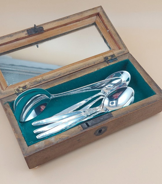 Image 1 of Setje verzilverde theelepeltjes in houten doosje