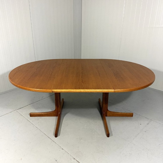 Image 1 of K.E. Ekselius large extendable oak dining table J.O. Carlsson Sweden
