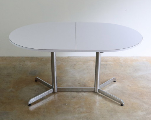 Vintage extendable dining table