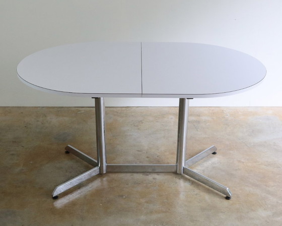 Image 1 of Vintage extendable dining table