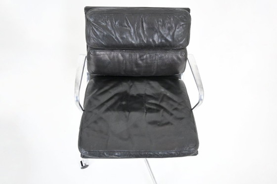 Sedie Soft Pad di Charles & Ray Eames per Ring Mobelfabrikk Norvegia, anni '70 – Ring Møbelfabrikk (photo 8 of 13)
