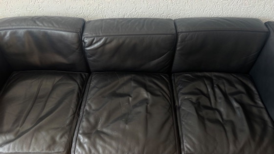 Image 1 of Three-seater sofa LC2 Le Corbusier