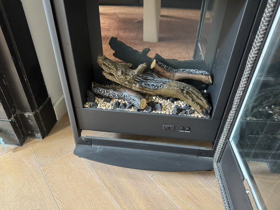 Image 1 of Riscaldatore elettrico Charlton & Jenrick Fireline FP