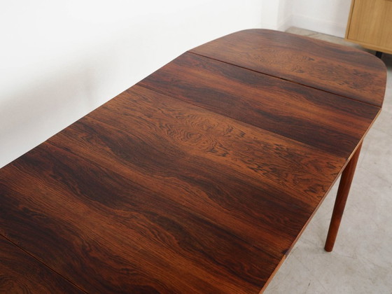 Image 1 of Table en palissandre, design danois, années 1970, fabrication : Danemark