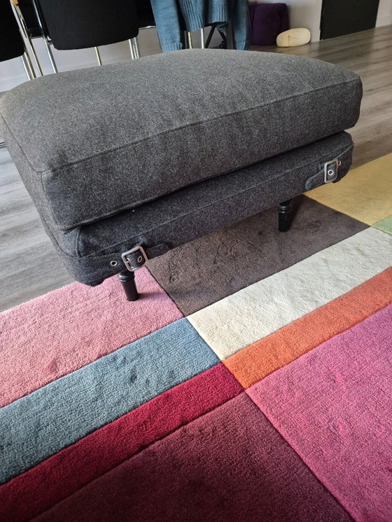 Moooi Boutique - Divano a tre posti, Poltrona e Poggiapiedi – Zona salotto, Textile, Wood (photo 3 of 11)