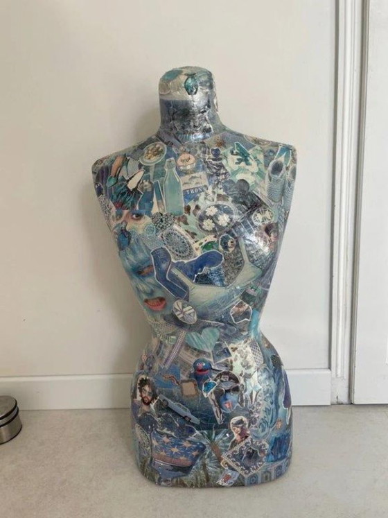 Female Bust / Mannequin – Decorative Objects, Paper, Plastic (photo 7 of 11)