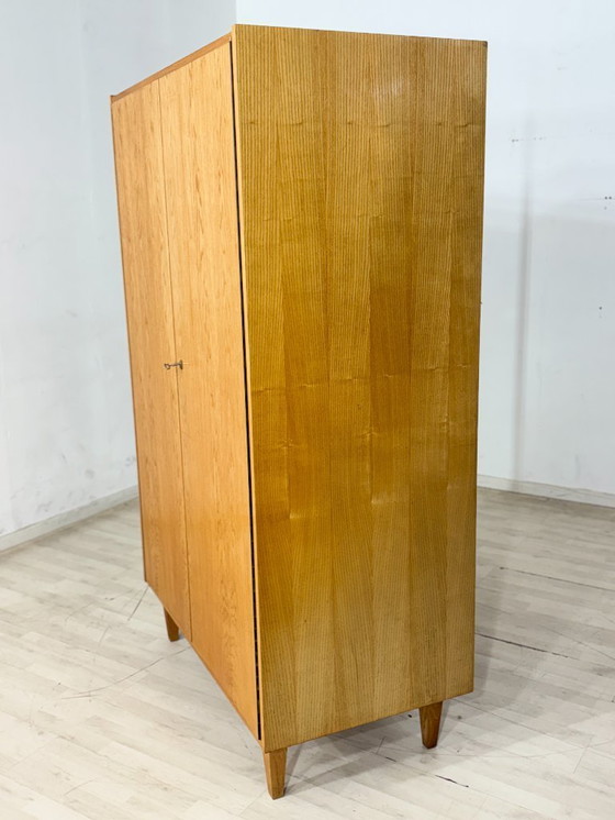 Image 1 of Armadio vintage in legno per biancheria, anni '60