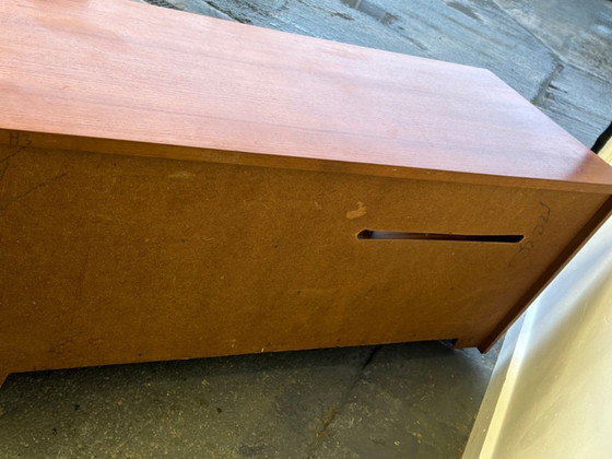 Image 1 of Televisie-/media-unit uit het midden van de 20e eeuw, jaren 70, van Sakol uit Schotland.