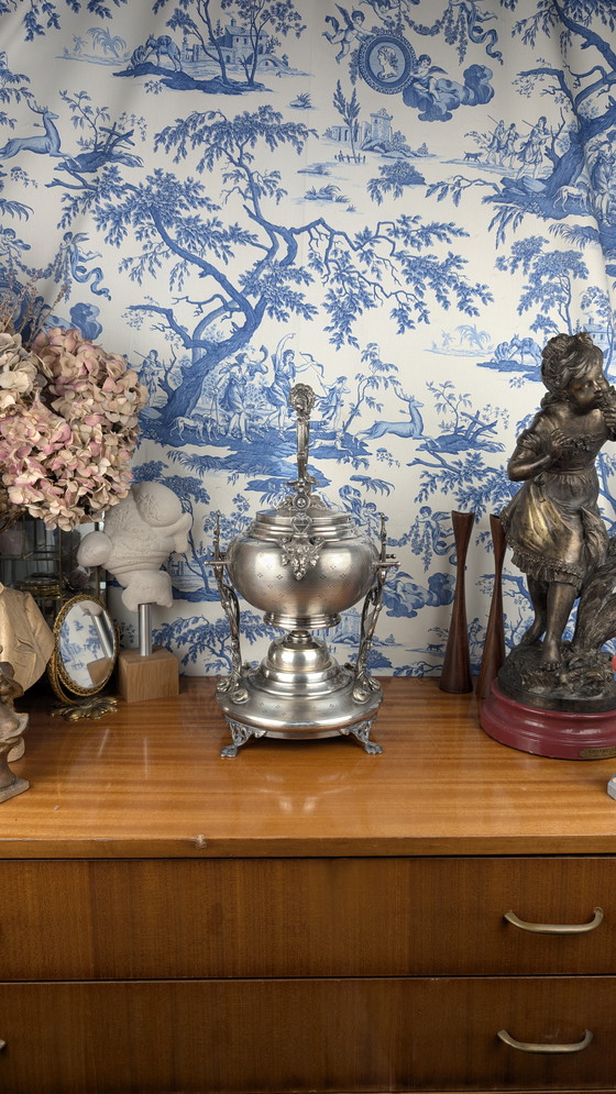 Image 1 of Samovar en Métal Argenté à Décor Incisé Baroque par l'Orfèvre Armand Frénais fin XIXème