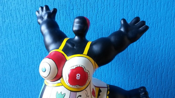 Image 1 of Statue einer fülligen Dame im Badeanzug 52 cm hoch