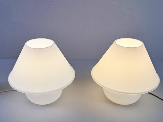 Image 1 of Juego de 2 lámparas seta, vidrio opalino, cristalería Limburg, Alemania, años 70