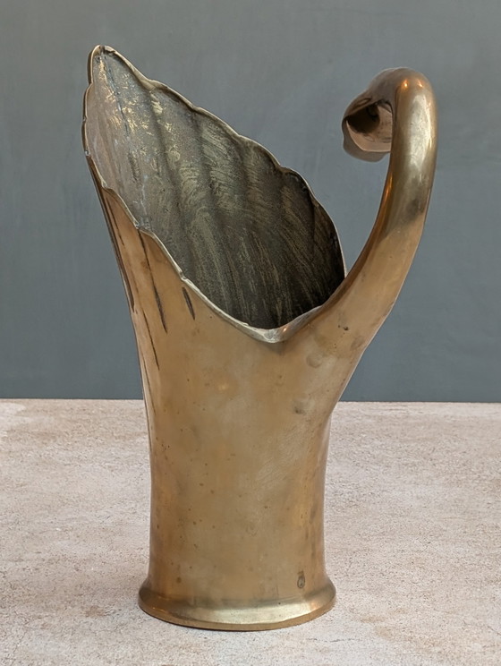 Image 1 of Vaso/versatore in ottone, Cigno