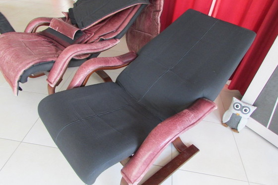 Image 1 of Pair of leather recliners, 1980-90