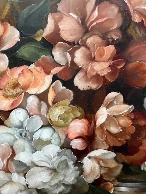 Still life with flowers. signature. in a beautiful, expensive setting. – Paintings & Drawings, Canvas (photo 4 of 8)