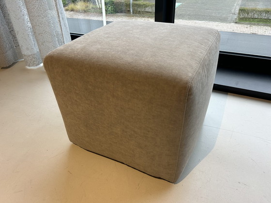 Image 1 of Pouf Soho Junior