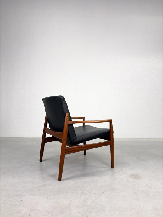 'Viken' Armchairs by Tove & Edvard Kindt Larsen for OPE – Leather, Wood (photo 15 of 20)
