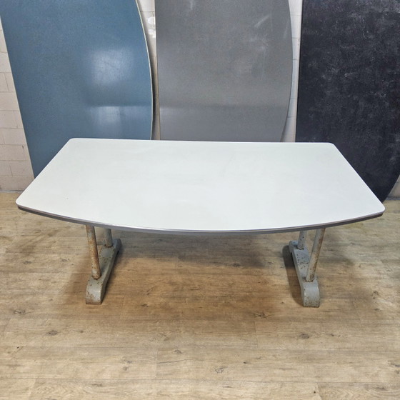 Vintage (50s) Industriële Tafels / Tafelbladen (Gispen Stijl) Werk Tafels (4x) Prijs Per Stuk – Bureau, Metal (photo 7 of 15)