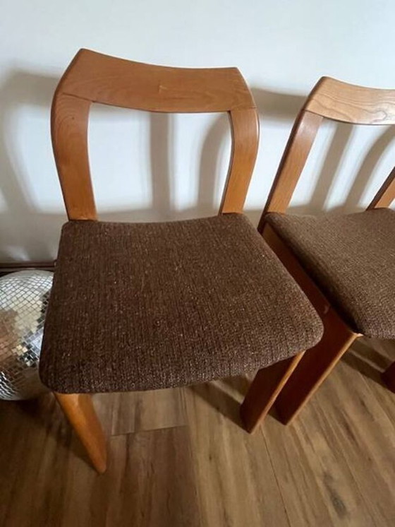 Image 1 of 2 Holzstühle