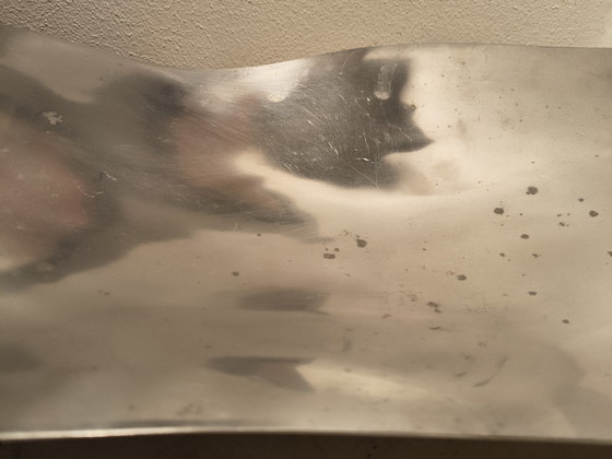 Image 1 of Ciotola scultura in alluminio con onda modernista dal design vintage